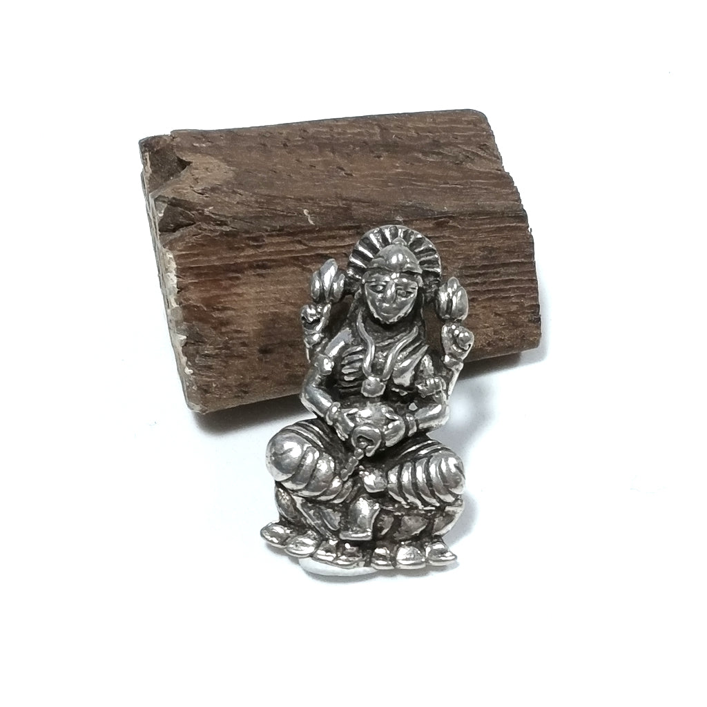 Lakshmi in argento
