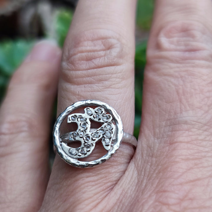 Anello fascia in argento 925 ANELLO ETNICO OM AUM