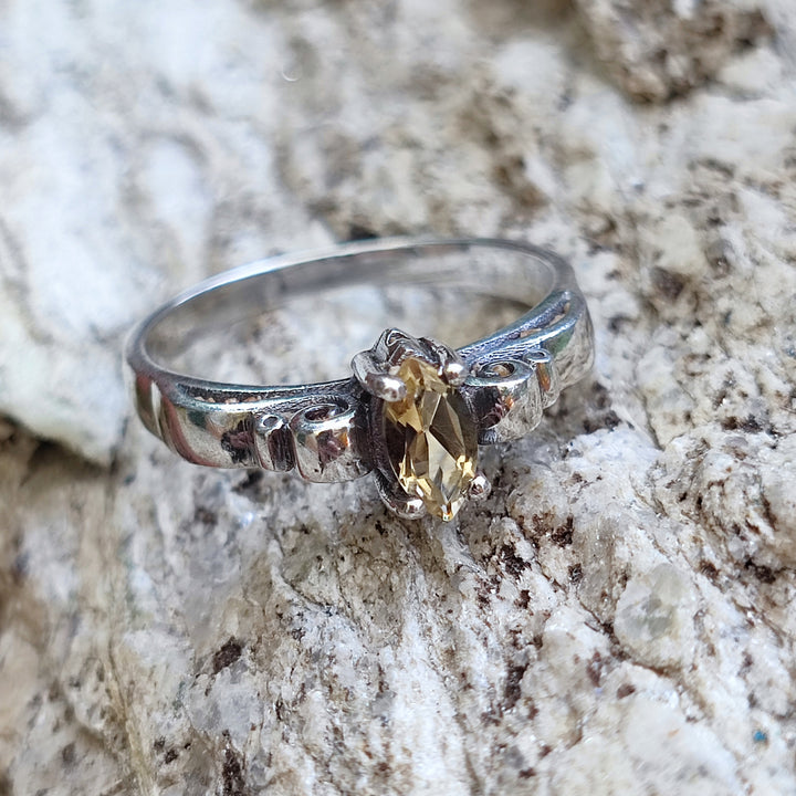 Anello con pietra in argento 925 - KHANT