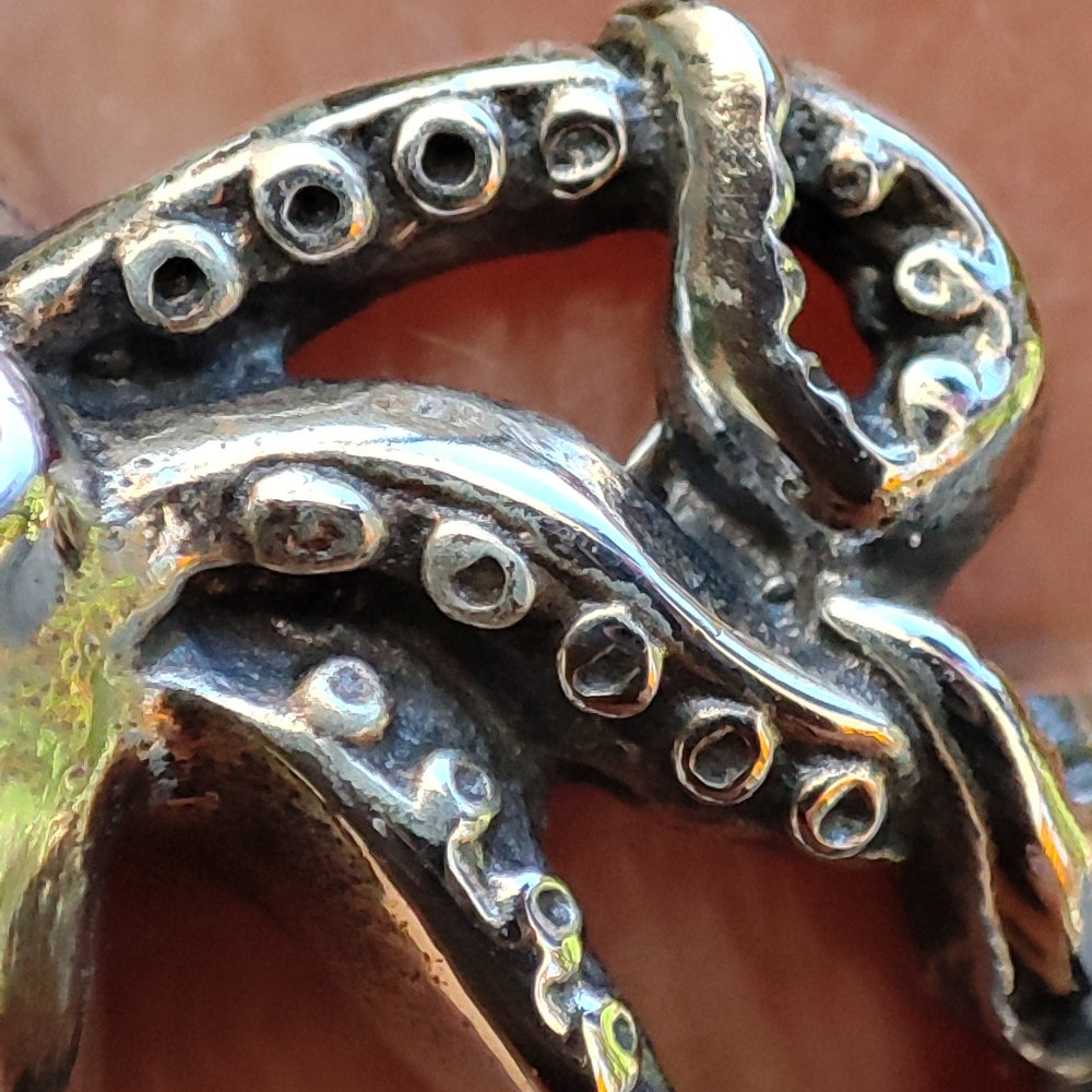 Anello con polpo artigianale in argento 925 - OCTO