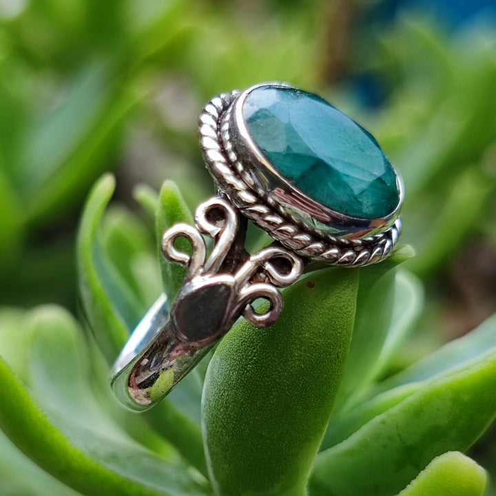 Anello con pietra in argento 925 - ATHARAR