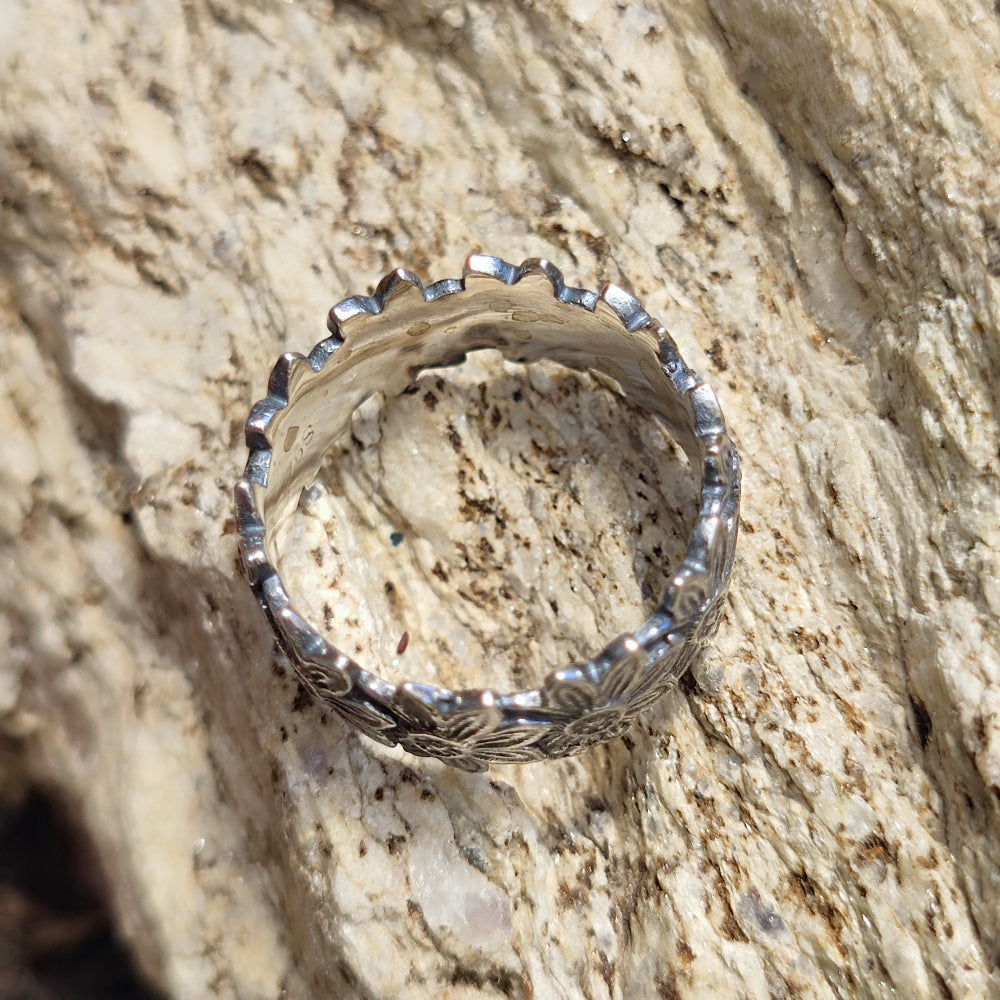 Anello in argento antico con fiori - KHAMARIA
