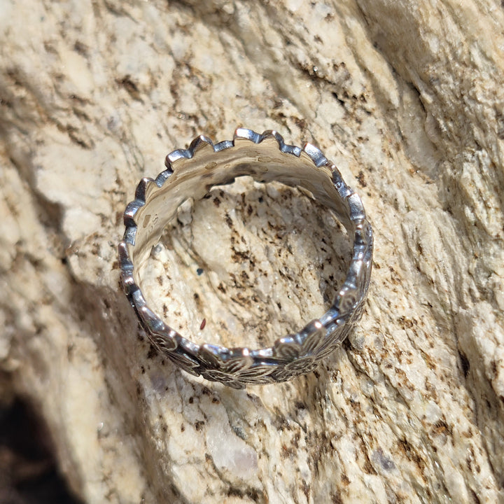 Anello in argento antico con fiori - KHAMARIA