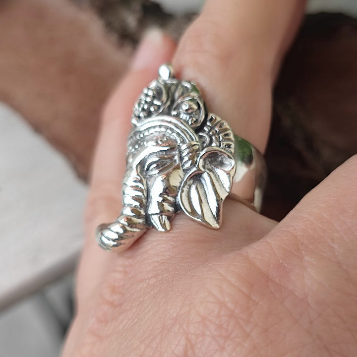 Anello in argento 925 con GANESH - DUDRA