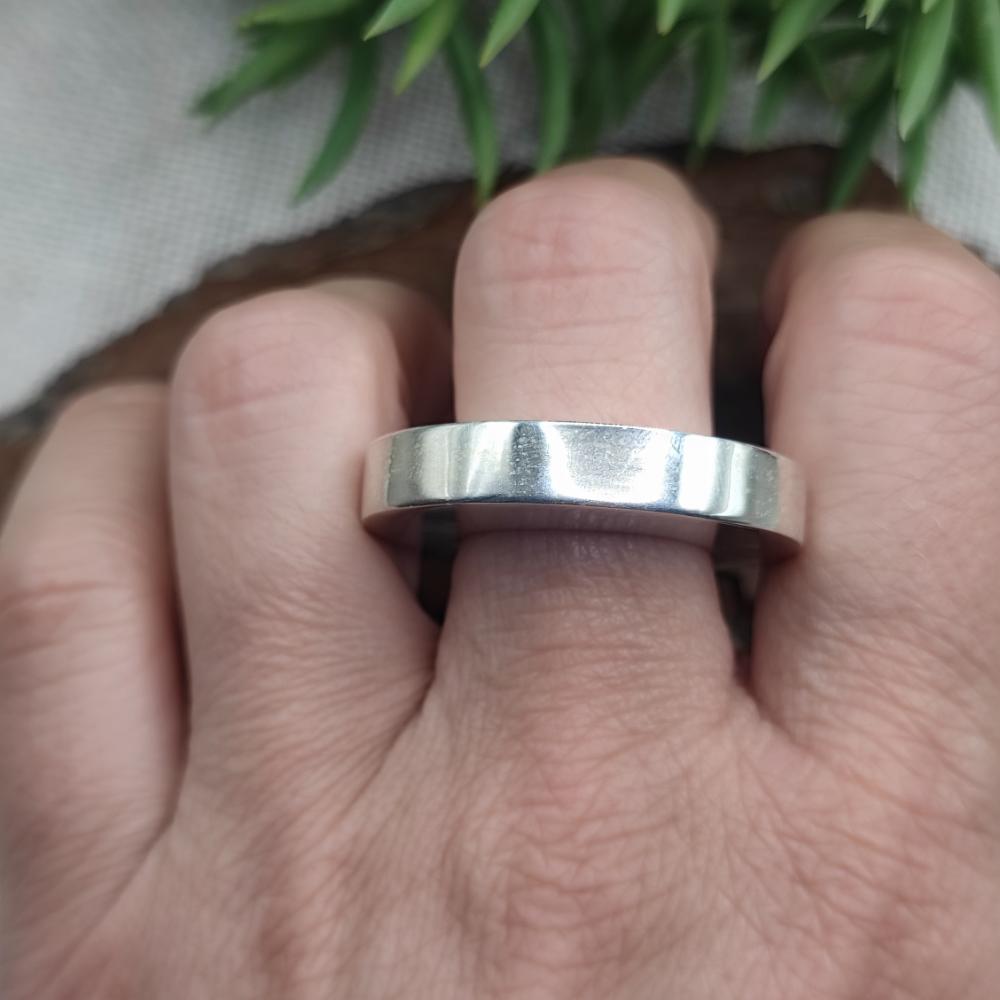 Anello fascia liscia in argento 925 - PAHARI