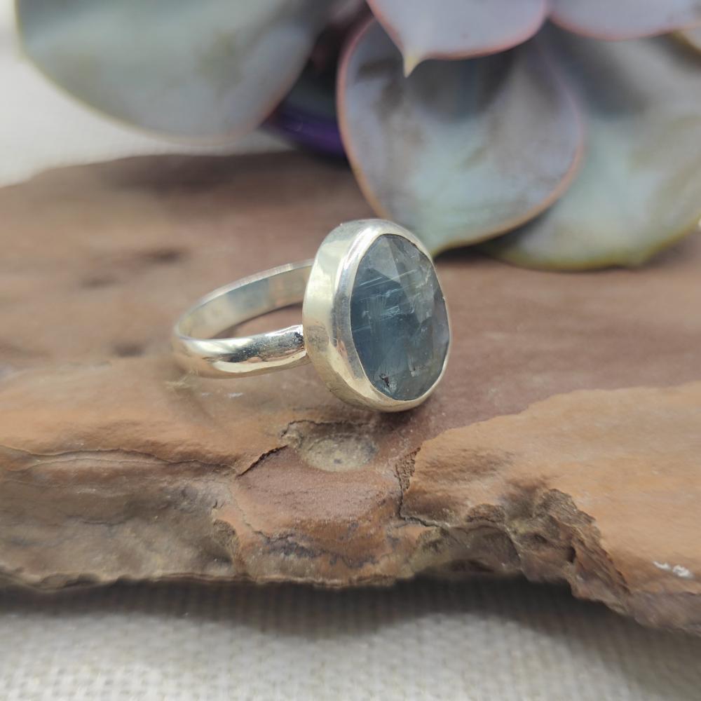 Anello etnico in argento 925 con pietra - AKKARAMPAL