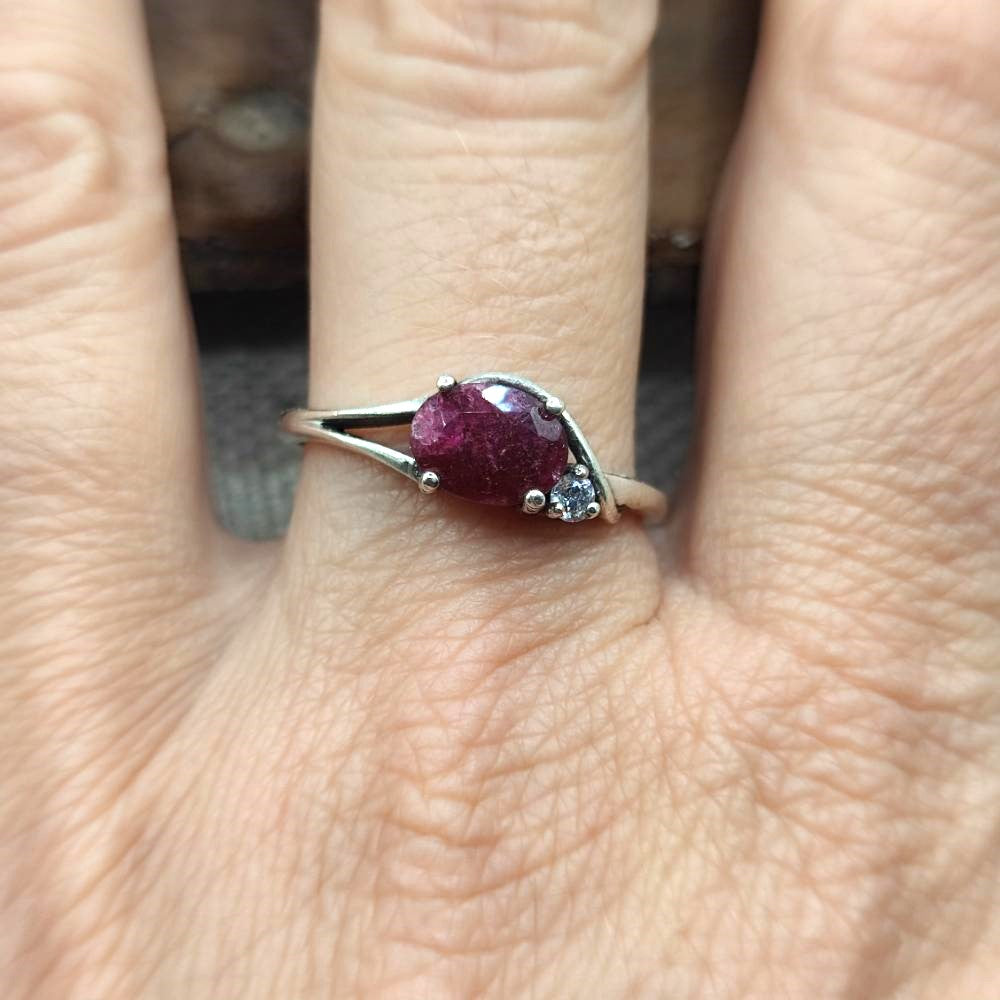 Anello in argento 925 con pietra - ANANTAPUR