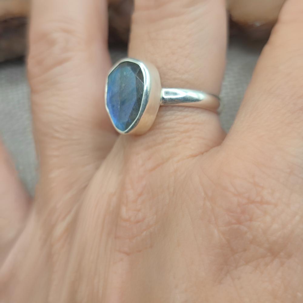 Anello etnico in argento 925 con pietra - BOLLARAM