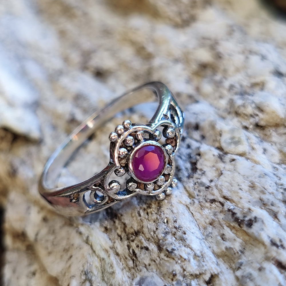 Anello etnico con pietra in argento 925 - BIPRAI
