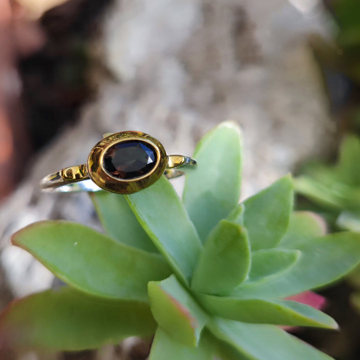 Anello artigianale con pietra in argento 925 - ISAGARH