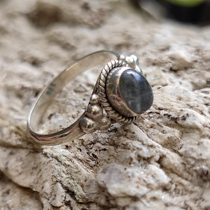 Anello con pietra in argento 925 - KANNUJ