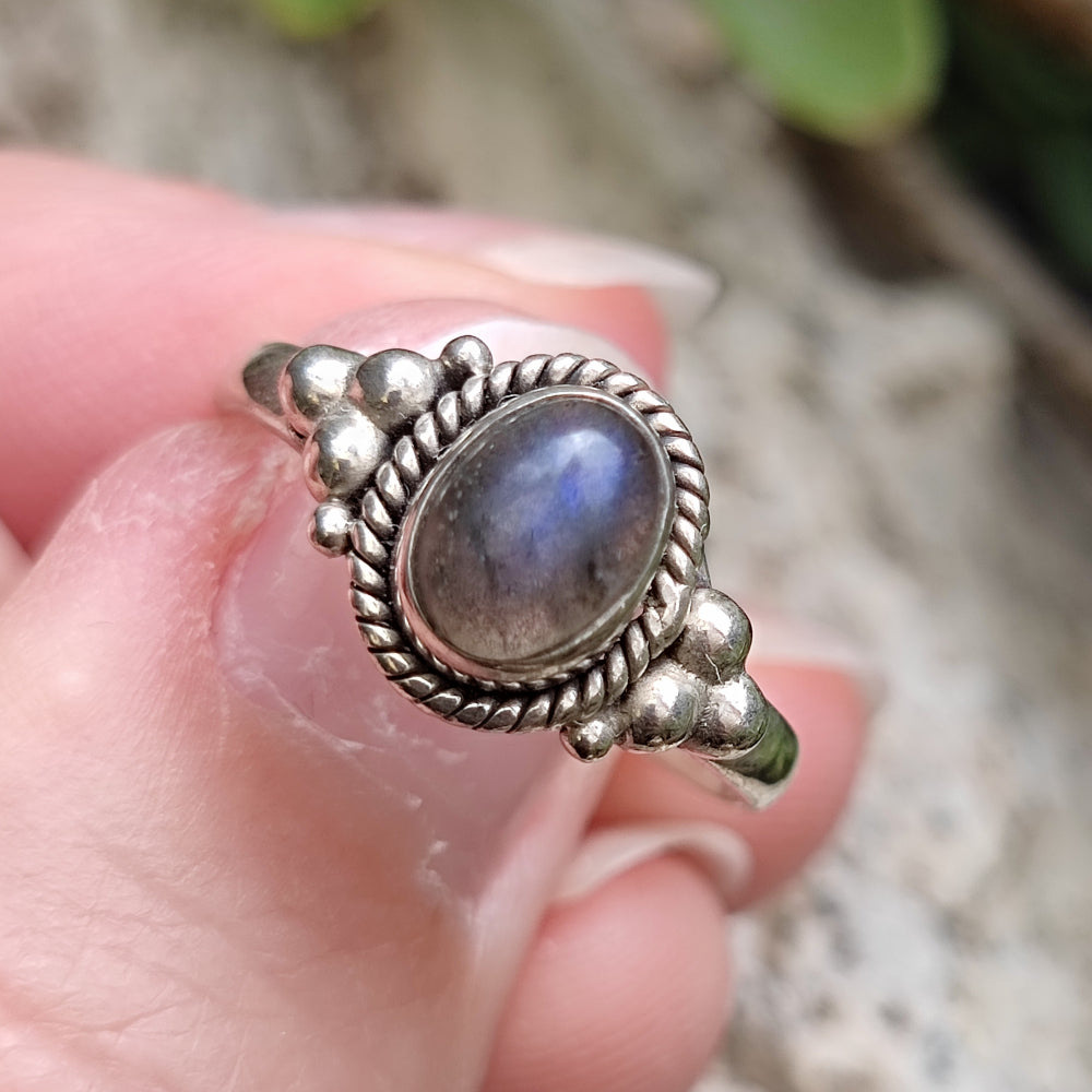 Anello con pietra in argento 925 - KANNUJ