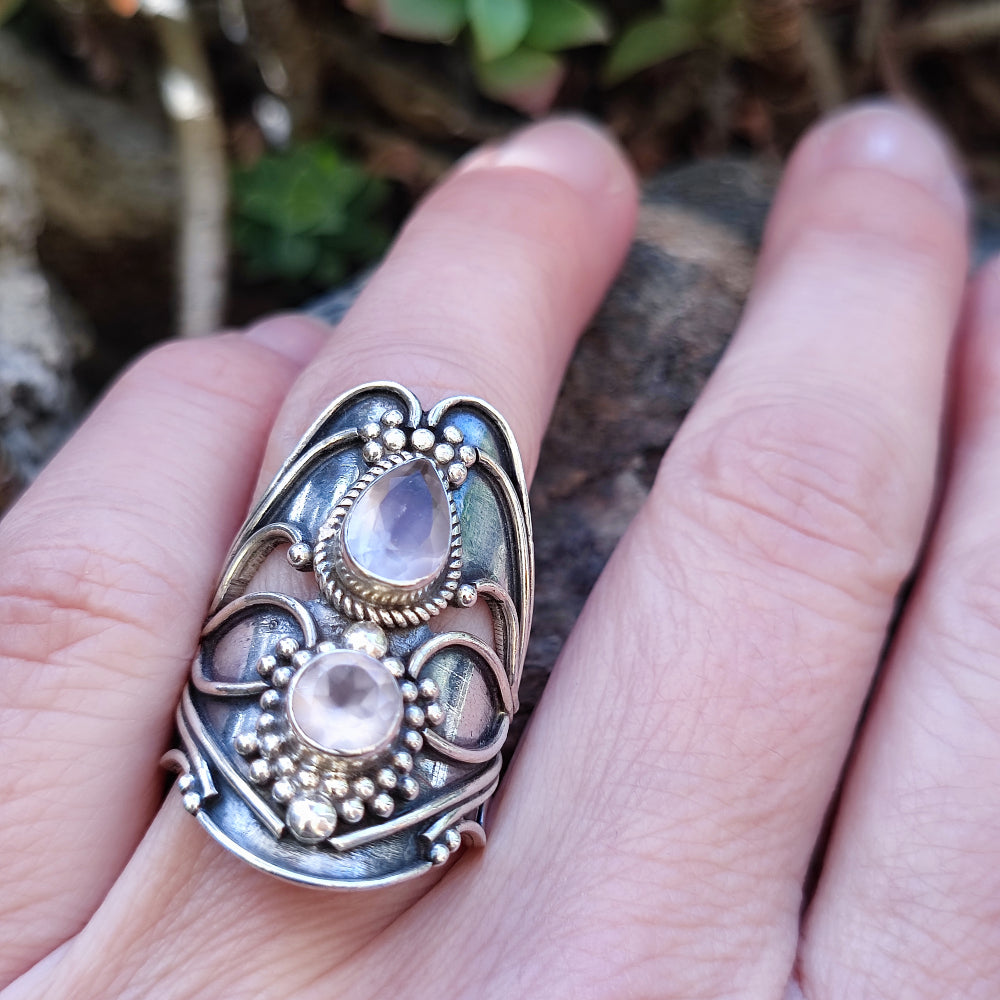 Anello etnico in argento 925 con Quarzo rosa - KAVERI