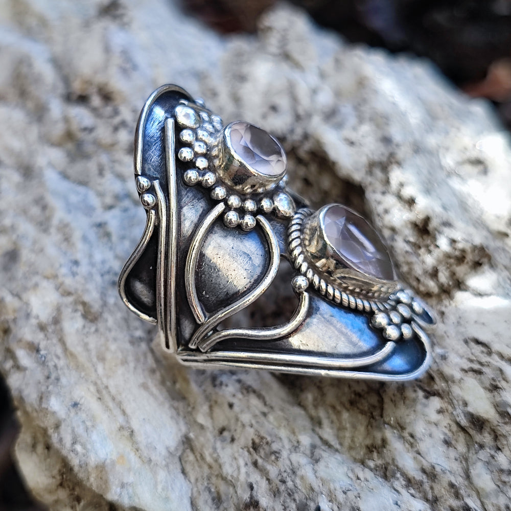 Anello etnico in argento 925 con Quarzo rosa - KAVERI