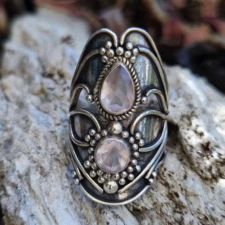 Anello etnico in argento 925 con Quarzo rosa - KAVERI