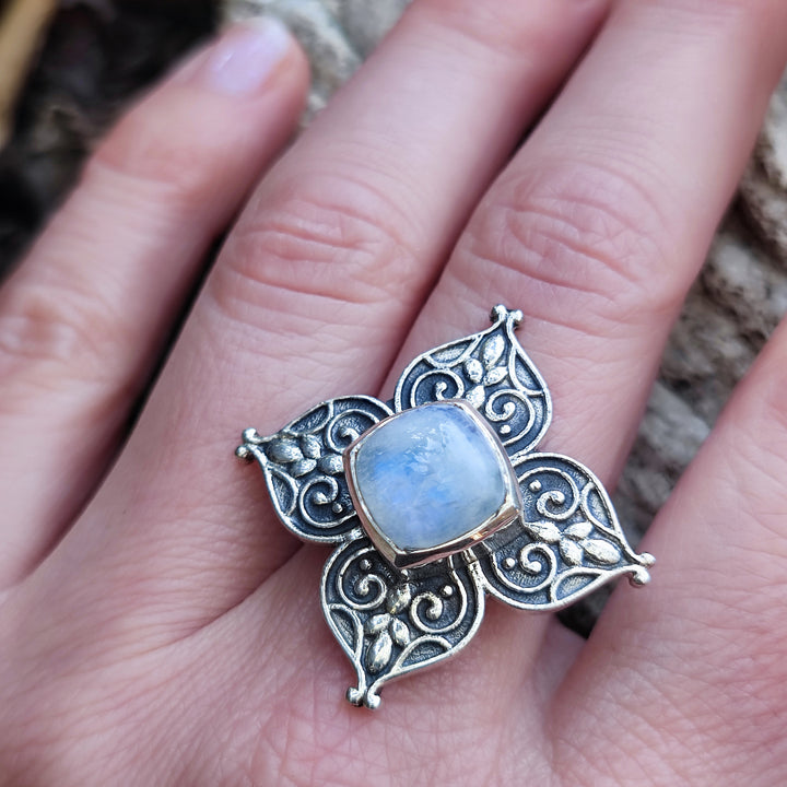 Anello etnico con pietra in argento 925 - MARELLA