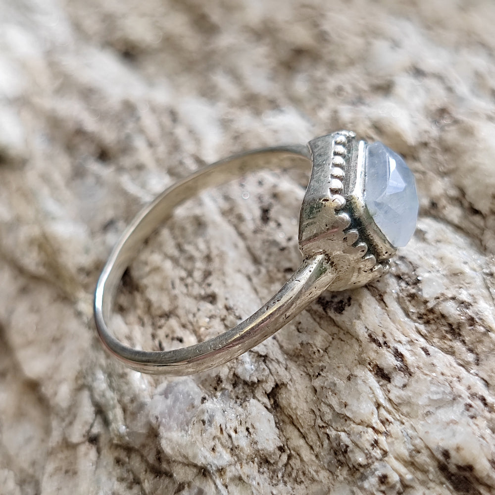 Anello con pietra in argento 925 - MARPHA