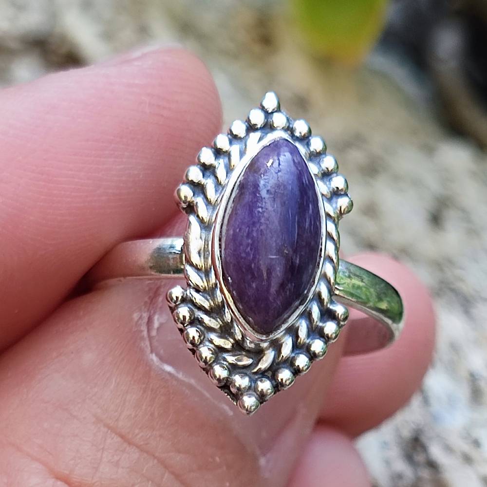 Anello con pietra in argento 925 - NIMBI