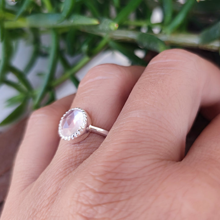 Anello con pietra in argento 925 - NORA