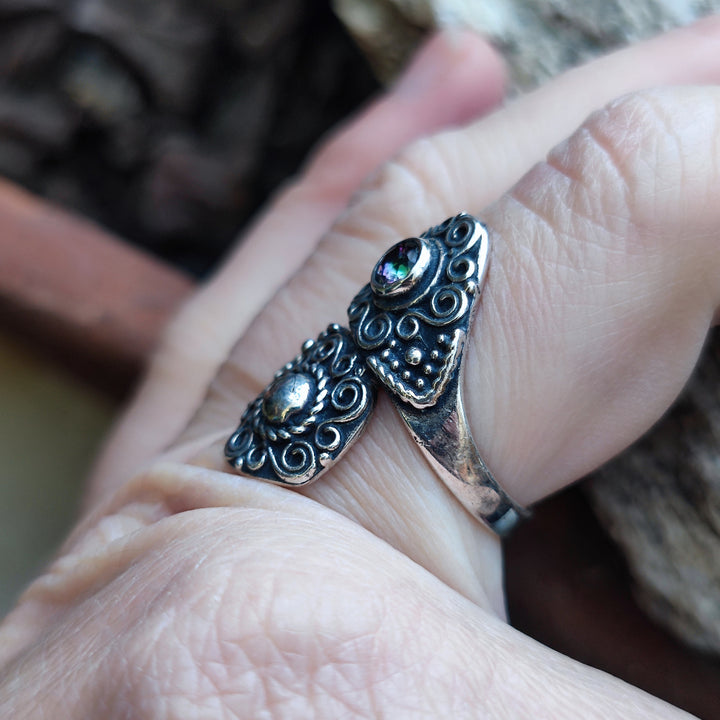 Anello etnico con pietra in argento 925 - PITHUAR