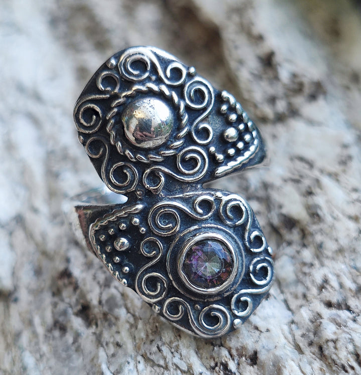 Anello etnico con pietra in argento 925 - PITHUAR
