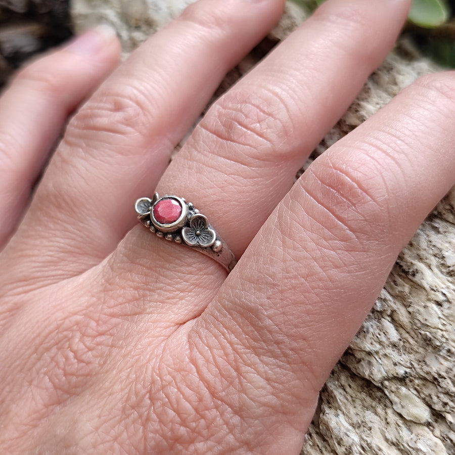 Anello etnico con pietra in argento 925 - THEHEN
