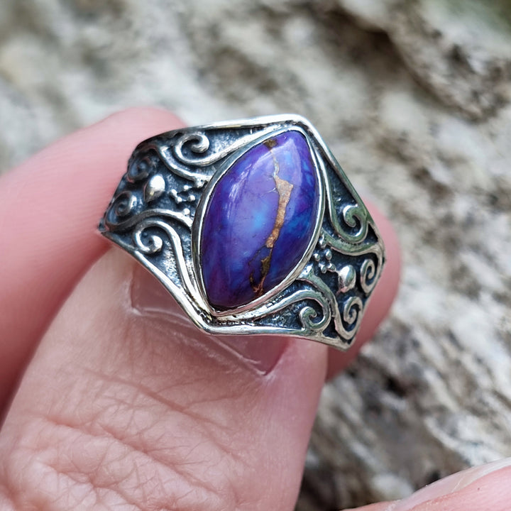 Anello con pietra in argento 925 - THIGRA