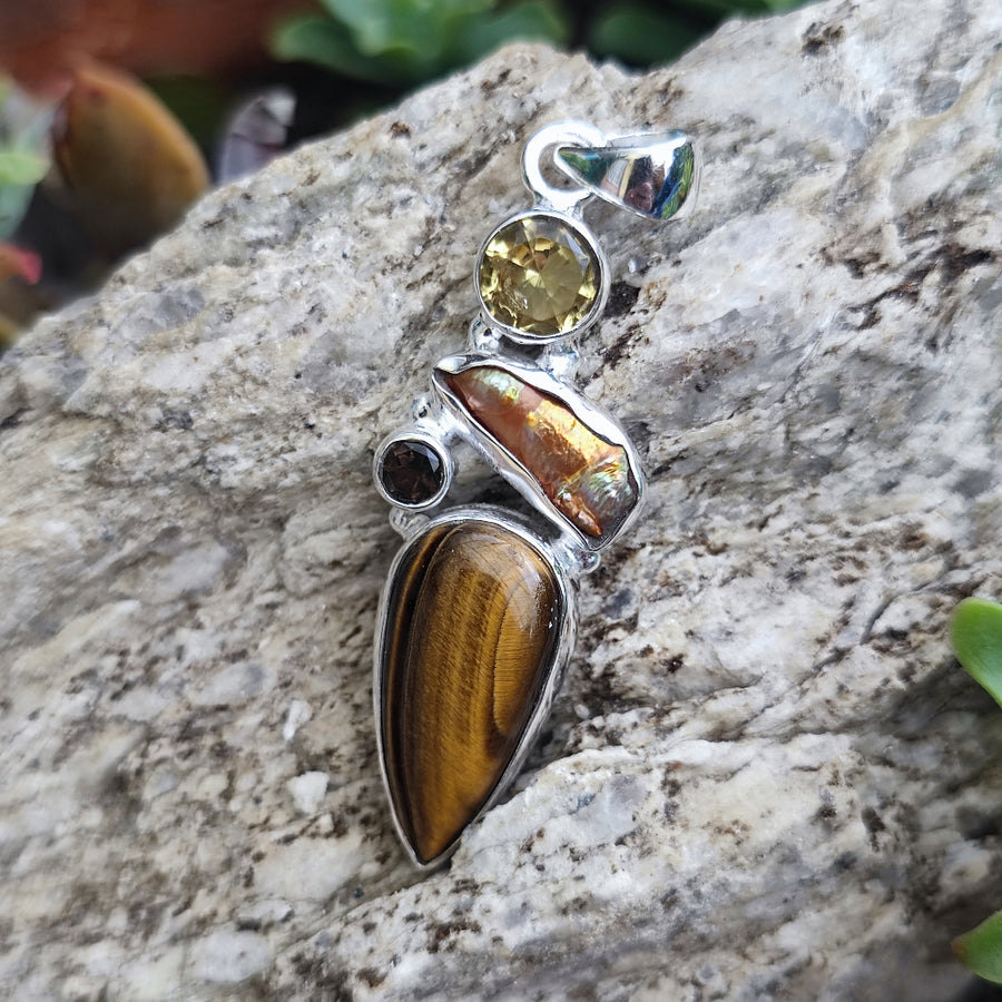 Ciondolo etnico in argento 925 con pietra - VAKODI
