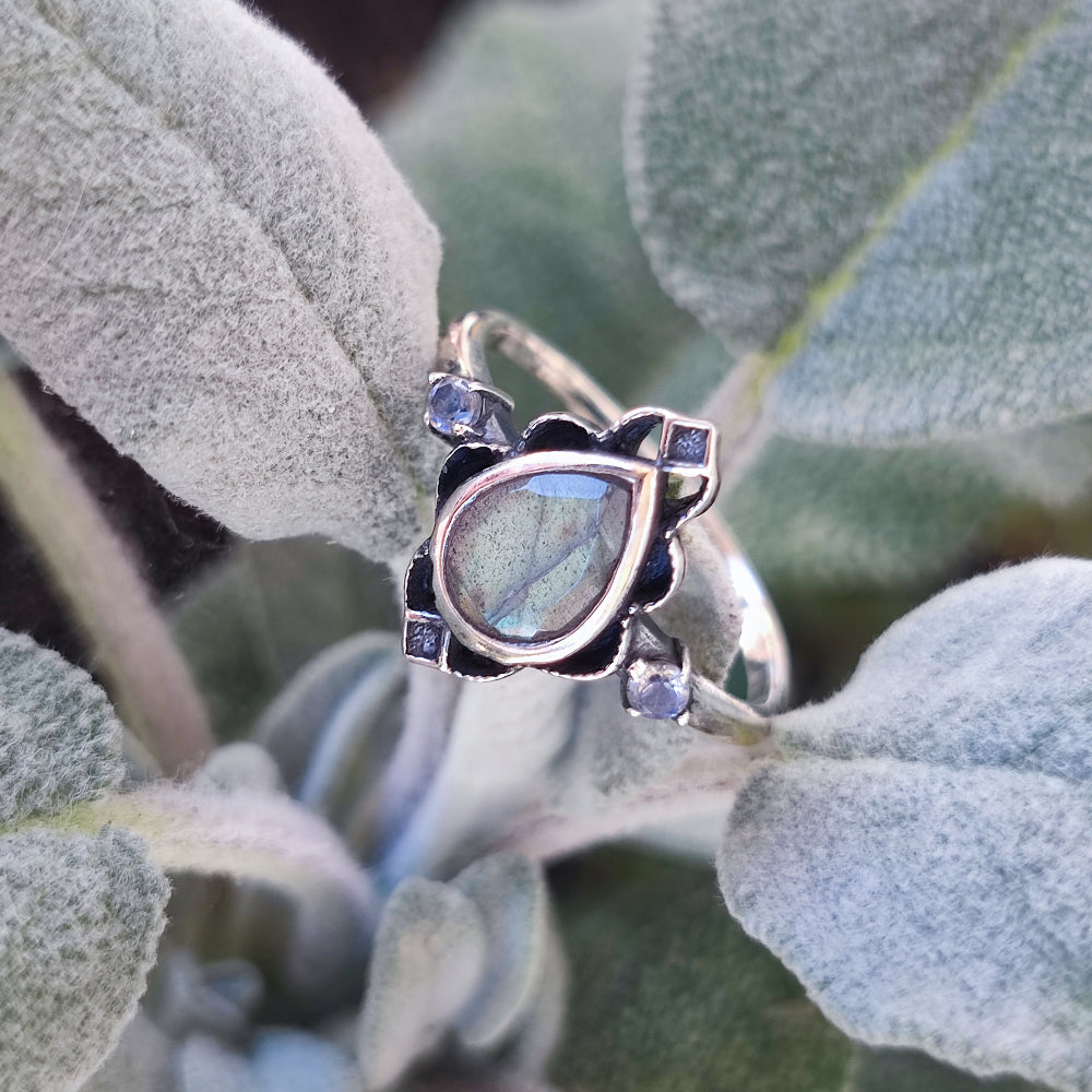 Anello etnico in argento 925 con pietra - VIDISHA