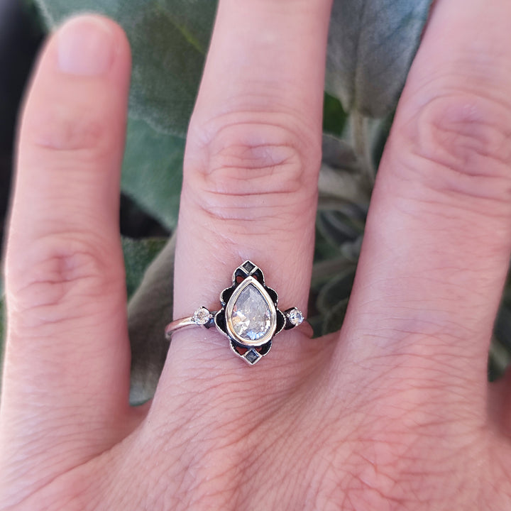 Anello etnico in argento 925 con pietra - VIDISHA
