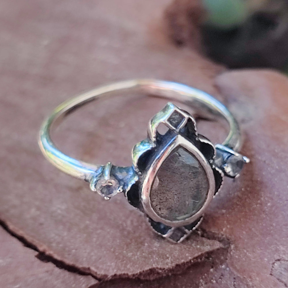 Anello etnico in argento 925 con pietra - VIDISHA