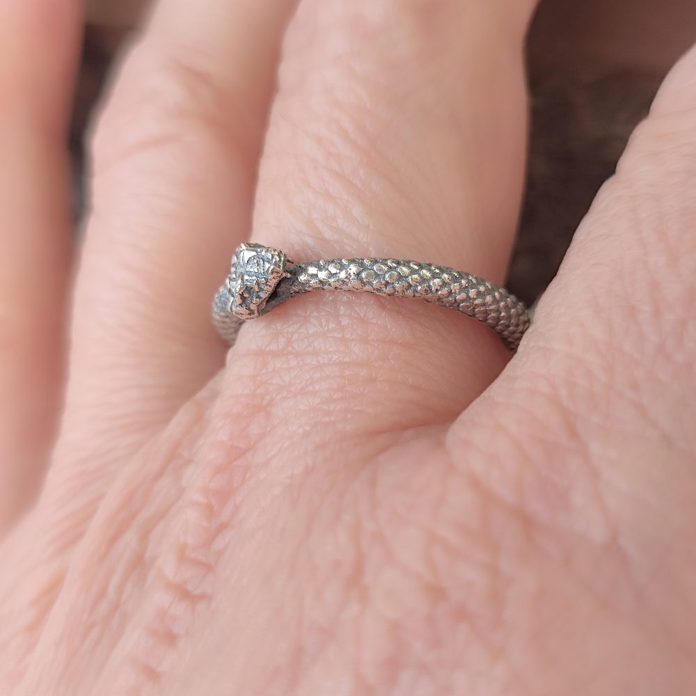 Anello in argento 925 serpente - UROBORO