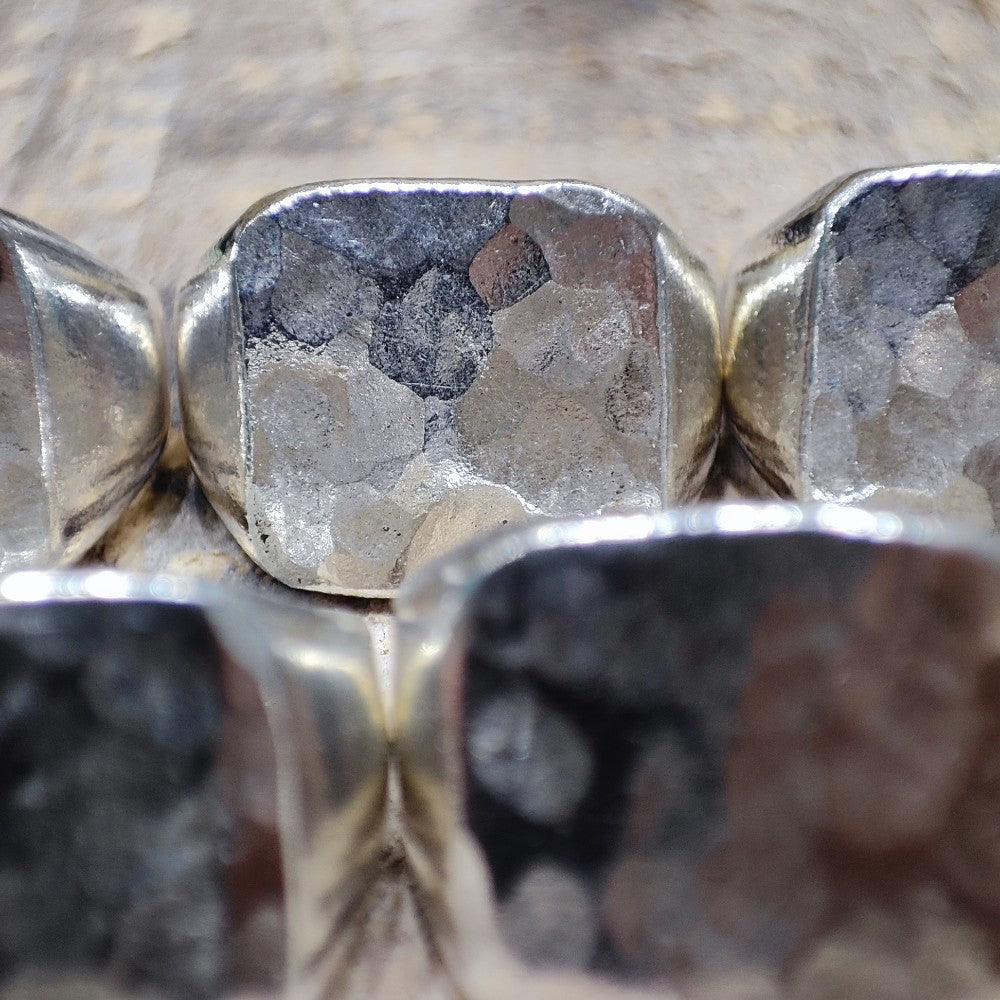 Anello CHEVALIER da mignolo argento 925 martellato - LION