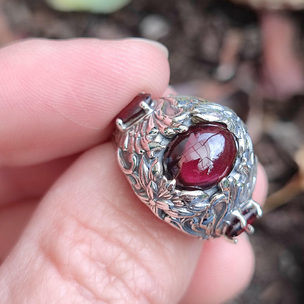 Anello etnico con pietra in argento 925 - CHANDLA