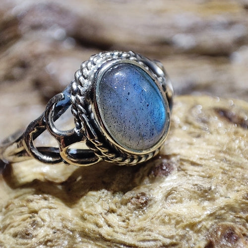 Anello con pietra in argento 925 - NARAN