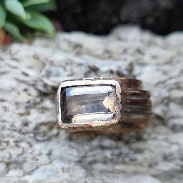 Anello artigianale in bronzo con pietra - GATEGAON