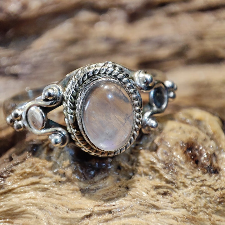 Anello con pietra di luna e filigrana in argento 925 - ARINA
