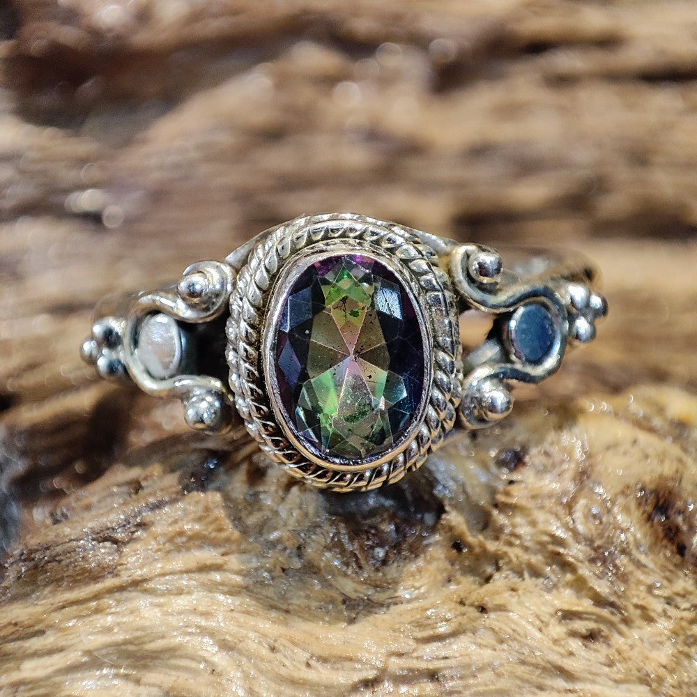 Anello con Topazio mistico e filigrana in argento 925 - ARINA