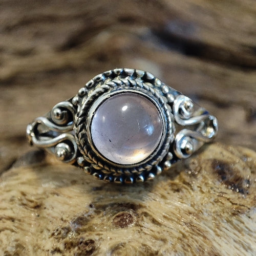 Anello con pietra e filigrana in argento 925 - NARUNA