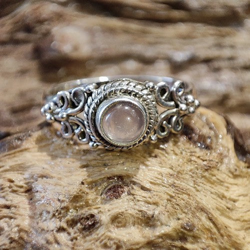 Anello con quarzo rosa e filigrana in argento 925 - SANA