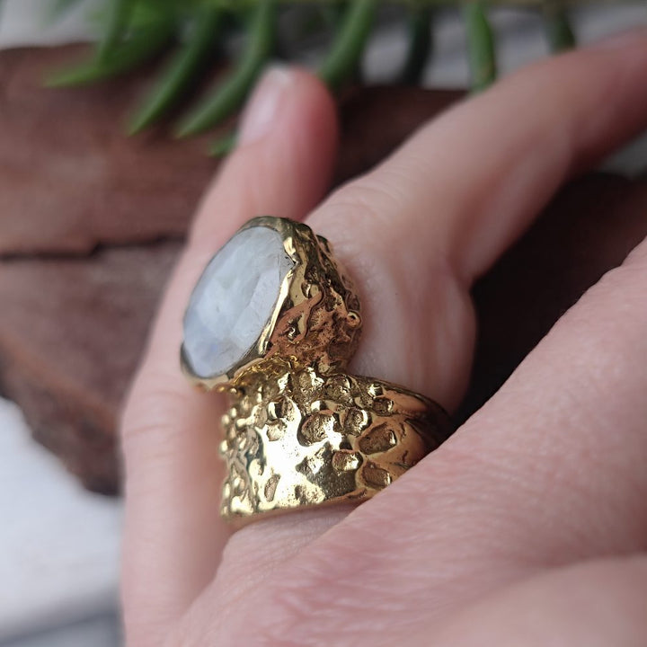 ANELLO artigianale con pietra in ottone - APARISHKRIT