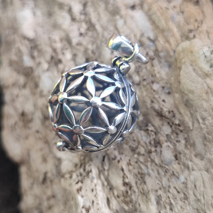 Ciondolo in argento 925 sfera traforata - RAMSAR