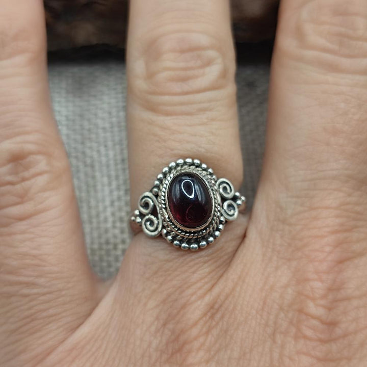 Anello etnico in argento 925 con pietra - BODHAN