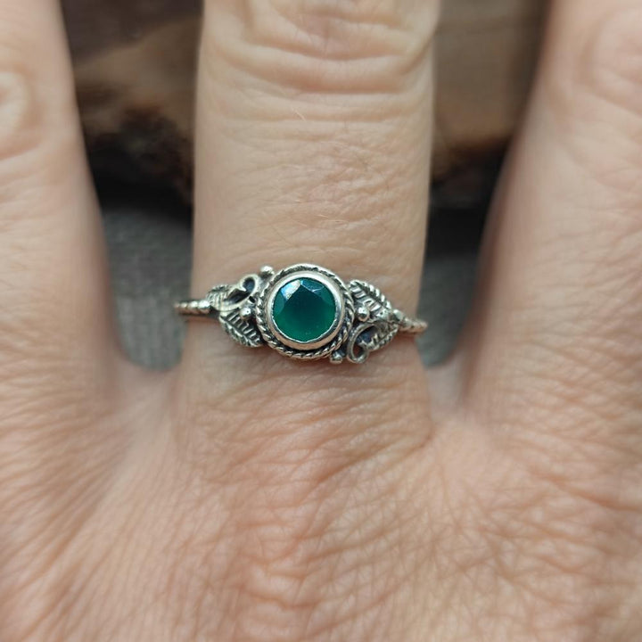 Anello etnico in argento 925 con pietra - CHINNA