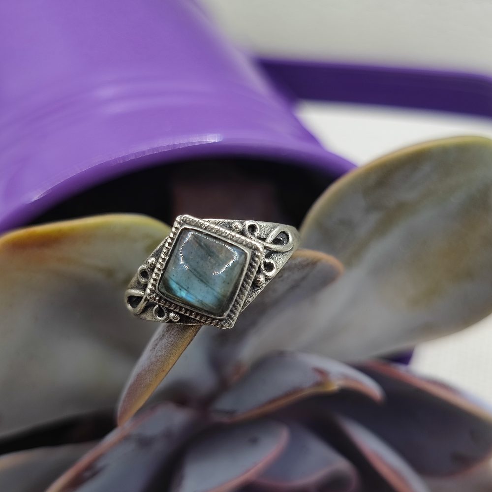 Anello etnico in argento 925 con pietra - EKAMBARA