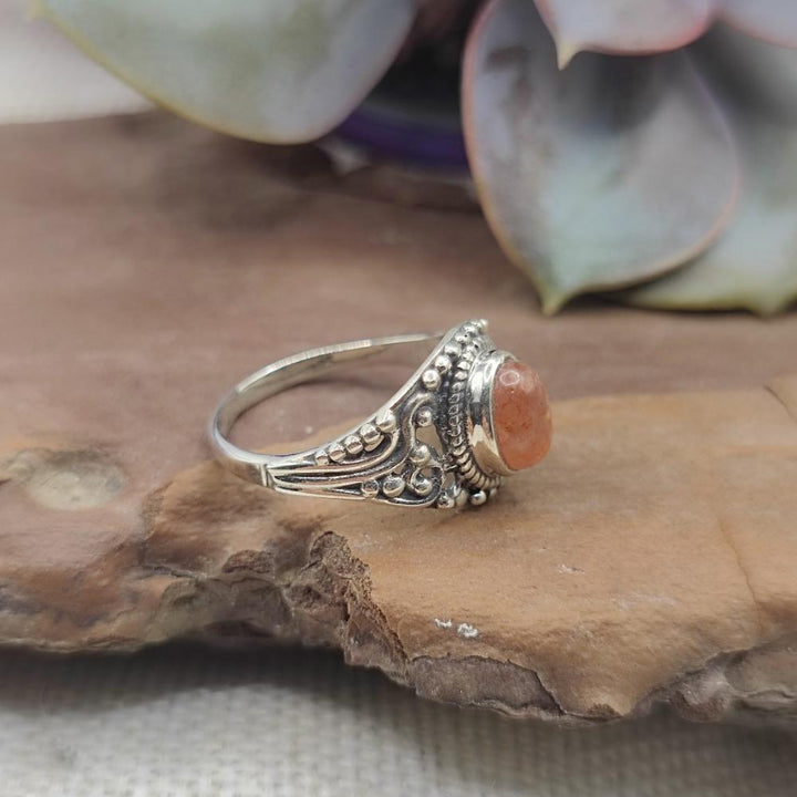 Anello etnico in argento 925 con pietra - BOBBILI