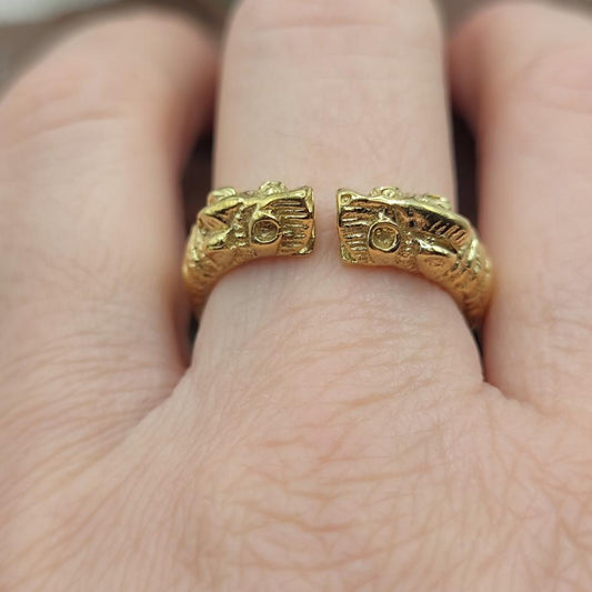 ANELLO etnico in ottone con teste di serpenti - PARVATIPURA