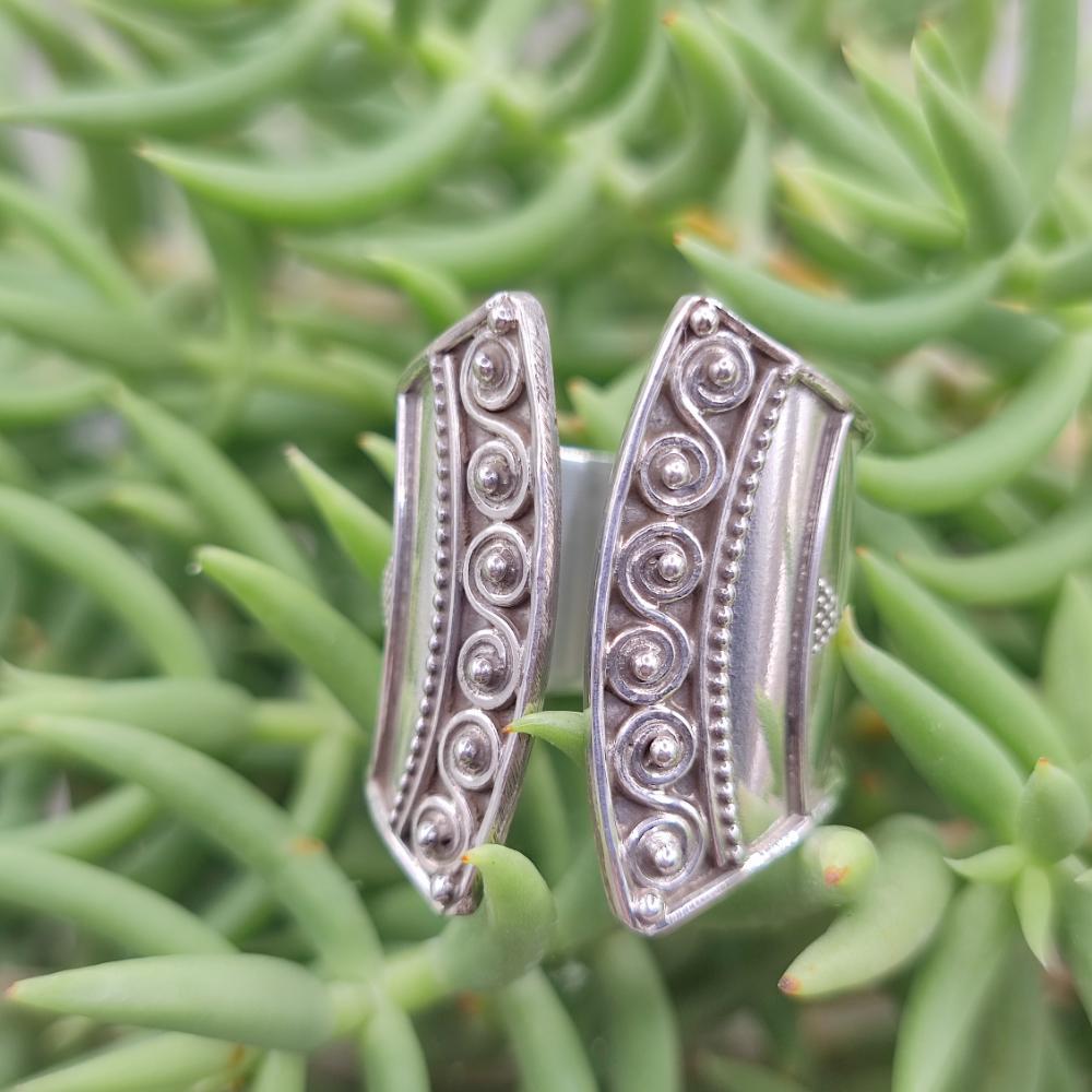 Anello artigianale a fascia in argento 925 - DHAMDHA