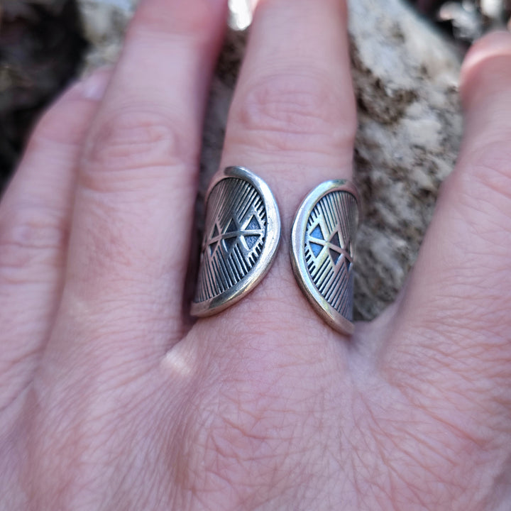 Anello etnico a fascia in argento 925 - BANDARA