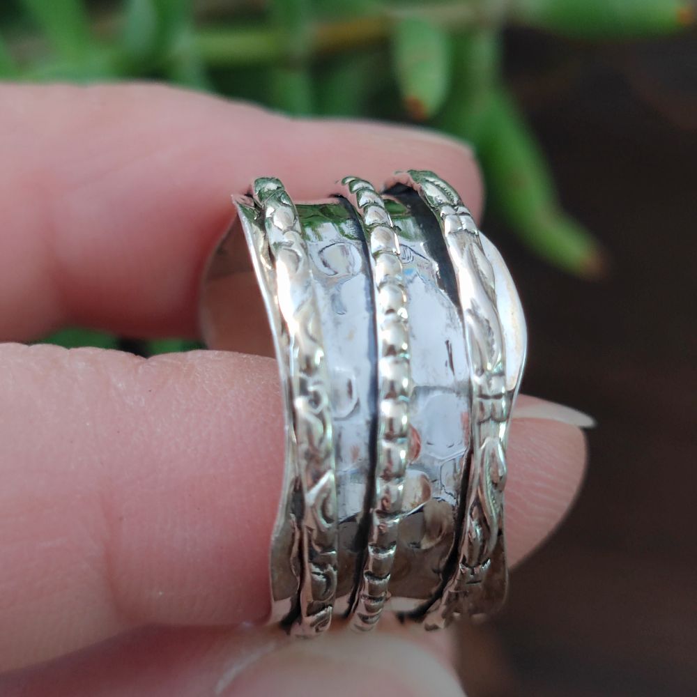 Anello a fascia in argento con pietra - SILPHILI